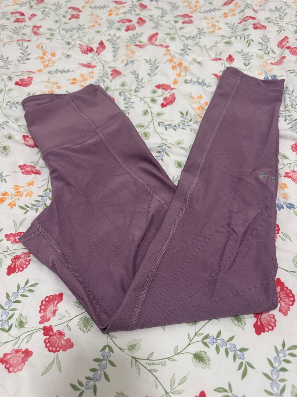 Under Armour womans Mauve Purple Stretch heatgear Leggings